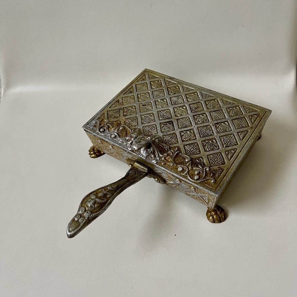 Vintage Ornate Silver Jewelry Box